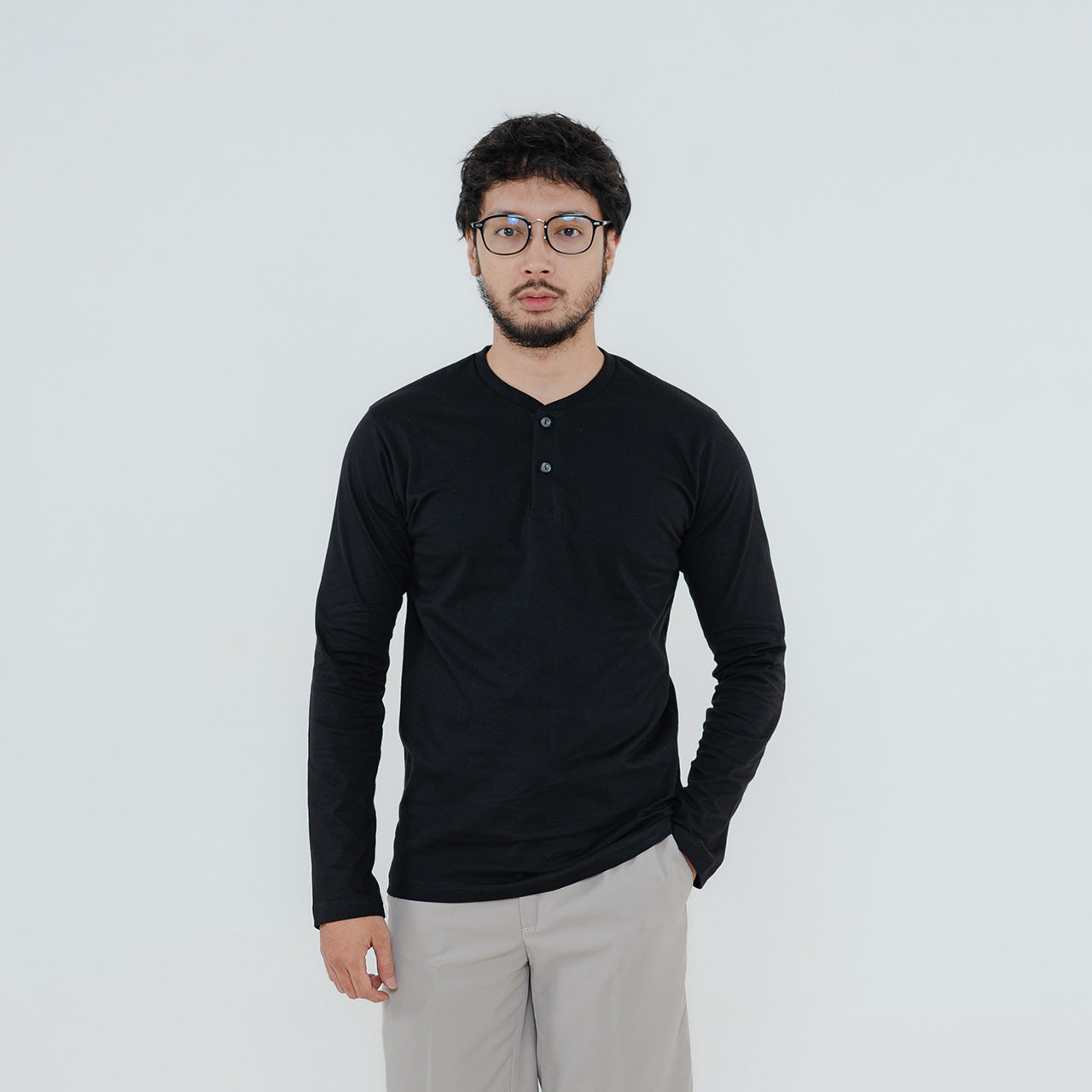 Henley Long Sleeve Black