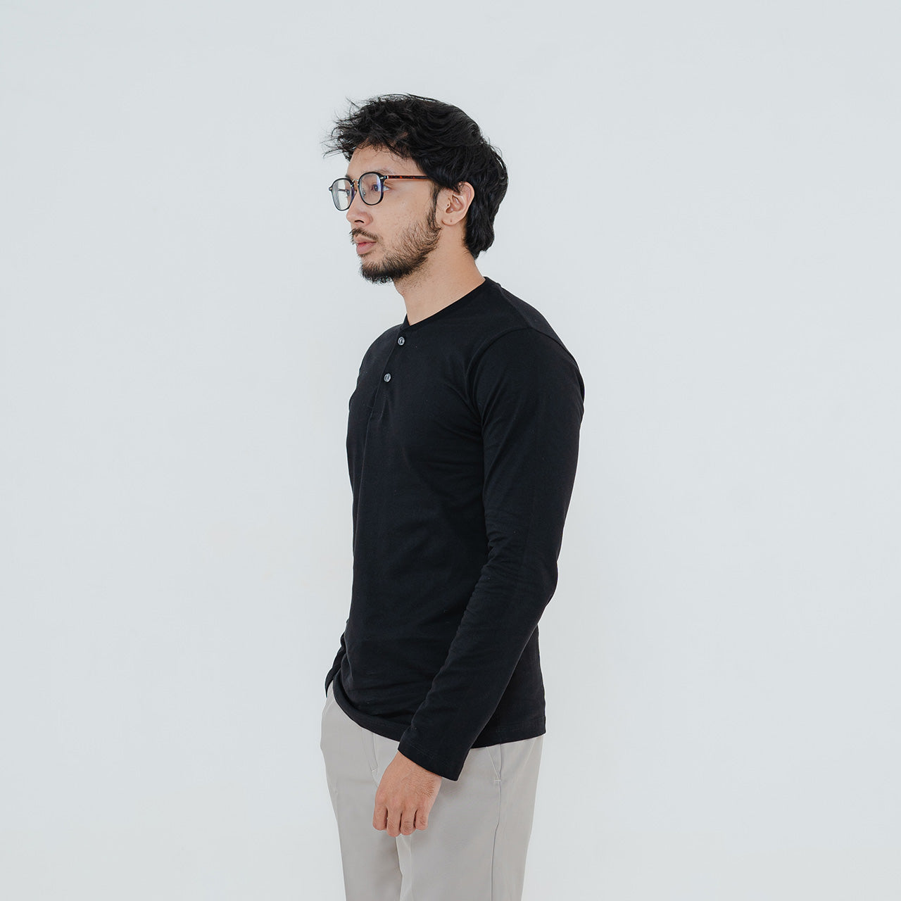 Henley Long Sleeve Black