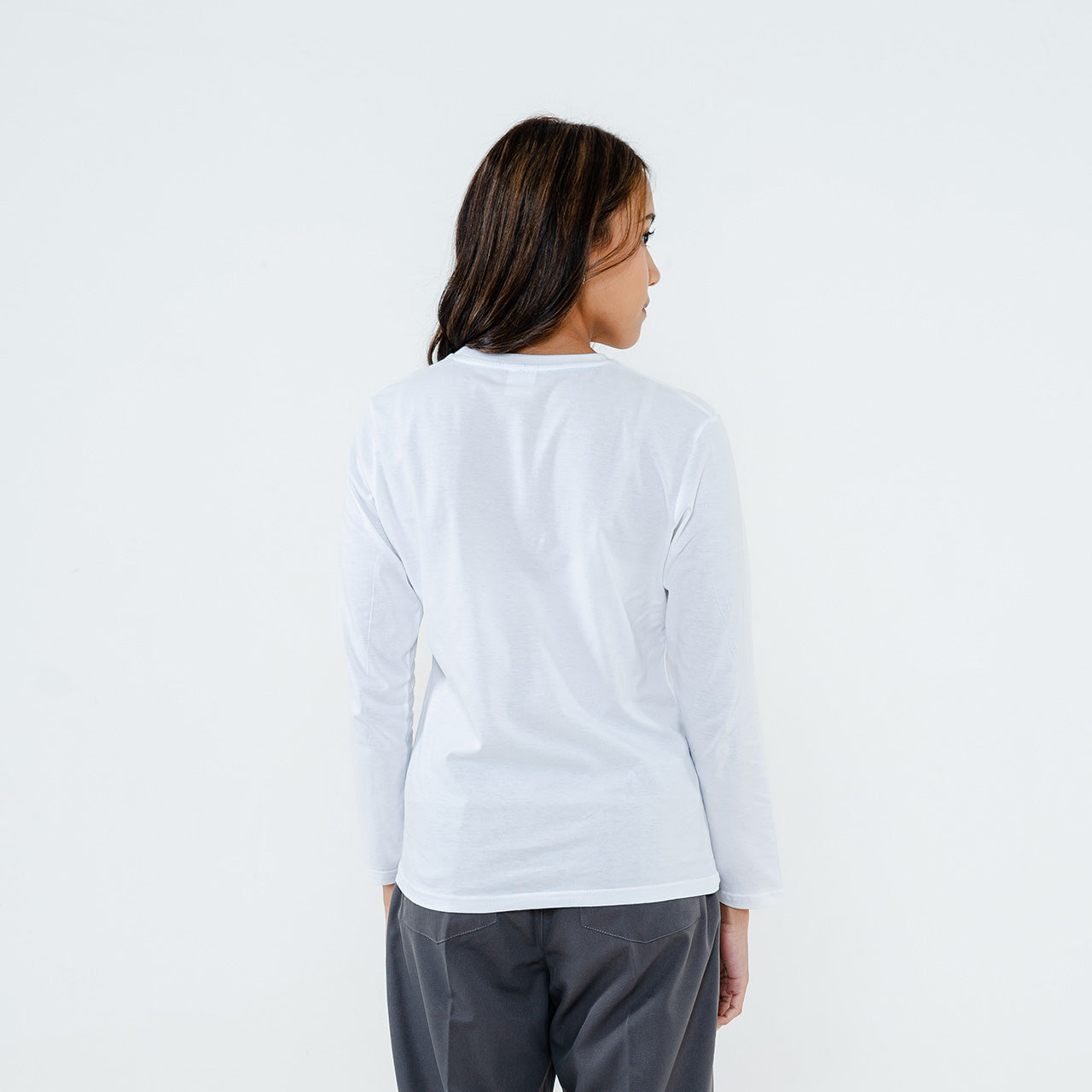 WomenFit Long Sleeve White